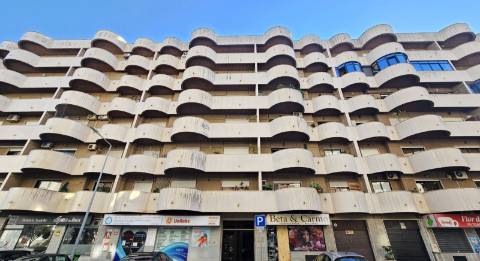 Apartamento T4 - Box - Alverca