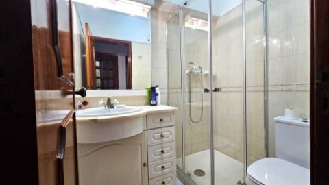 Apartamento T4 - Box - Alverca