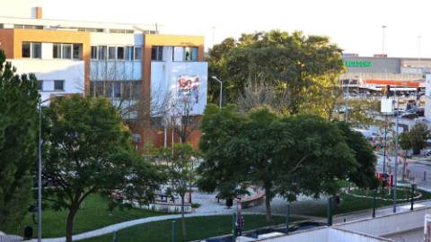 Apartamento T4 - Box - Alverca