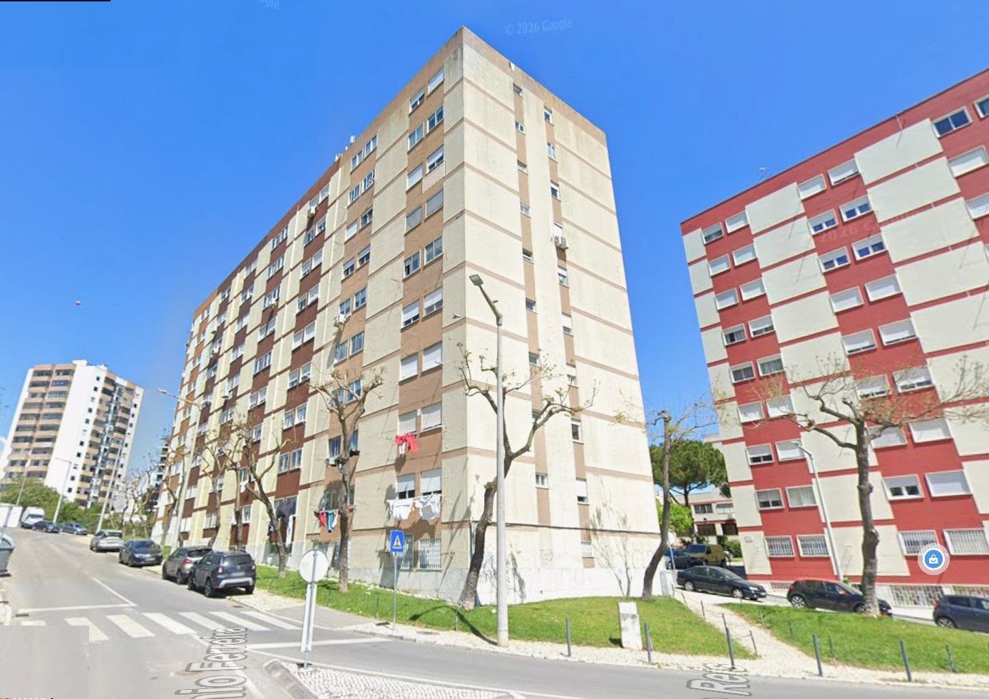 Apartamento T1 + 1 - REMODELADO - CODIVEL.