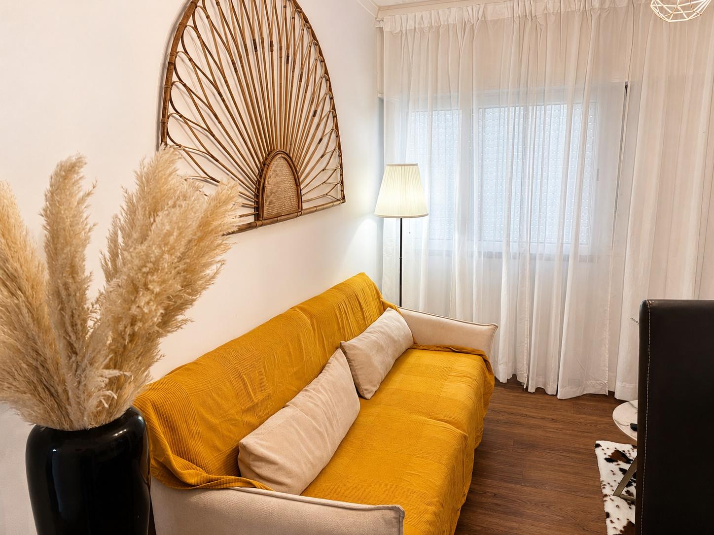 Apartamento T1 + 1 - REMODELADO - CODIVEL.