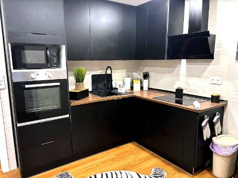 Apartamento T1 + 1 - REMODELADO - CODIVEL.