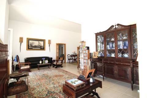 CASA T4 EM ZONA CAMPESTRE