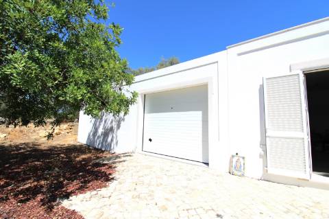 CASA T4 EM ZONA CAMPESTRE