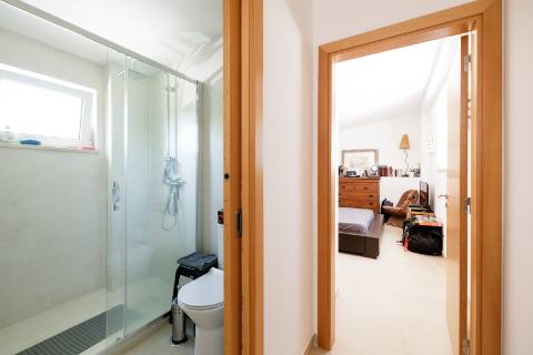 CASA T4 EM ZONA CAMPESTRE