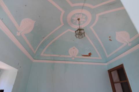 TERRENO MISTO COM 2 RUINAS, PECHÃO