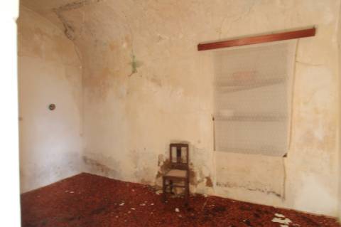 TERRENO MISTO COM 2 RUINAS, PECHÃO