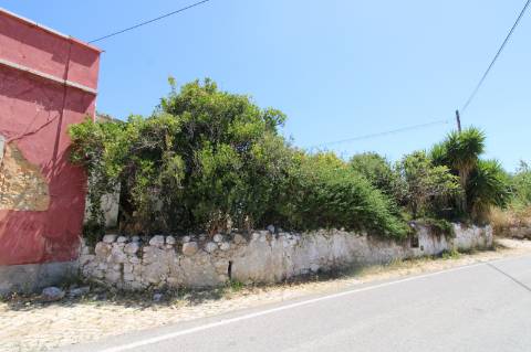 CONJUNTO DE 3 MORADIAS, 1 ARMAZÉM, VENDA CONJUNTA OU INDIVIDUAL,TAVIRA
