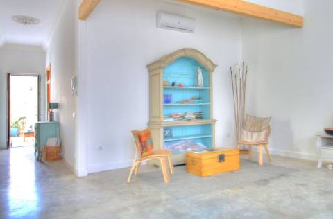 HABITAÇÃO MULTIFAMILIAR, CONJUNTO 3 MORADIAS CENTRO DE FARO