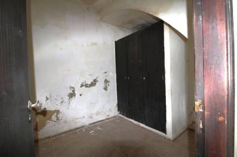 MORADIA TRADICIONAL 2 PISOS, BAIXA OLHÃO