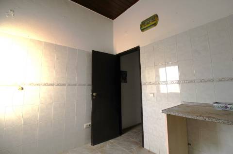 MORADIA TRADICIONAL 2 PISOS, BAIXA OLHÃO