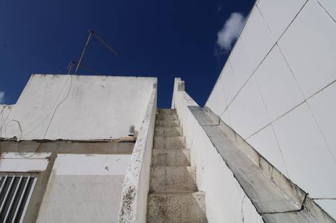 MORADIA TRADICIONAL 2 PISOS, BAIXA OLHÃO