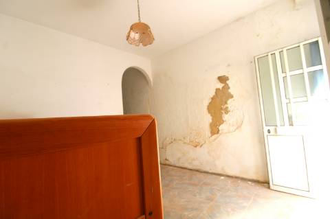 MORADIA TRADICIONAL 2 PISOS, BAIXA OLHÃO