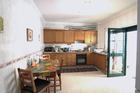 Apartmento T2, Baixa Olhão, Arrendar