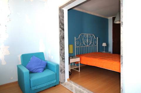 APARTAMENTO T2, BOAS ÁREAS, GARAGEM, FARO.