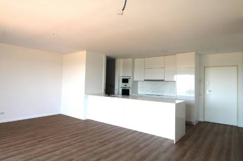 APARTAMENTO NOVO, T2, PISCINA, GARAGEM, OLHÃO