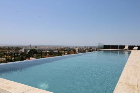 APARTAMENTO NOVO, T2, PISCINA, GARAGEM, OLHÃO