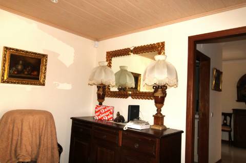 Apartamento para arrendamento anual, T4, Baixa Olhão.