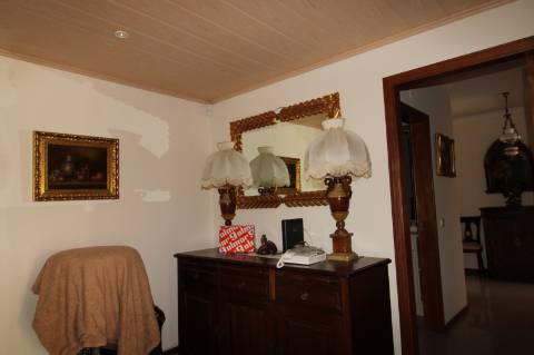 Apartamento para arrendamento anual, T4, Baixa Olhão.