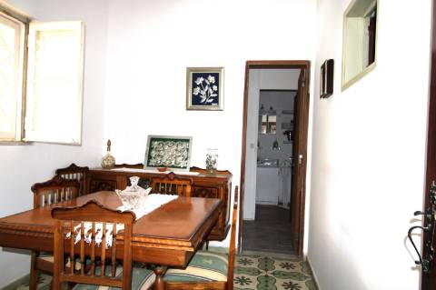 MORADIA TRADICIONAL, T3, ISOLADA, ESTOI, FARO.