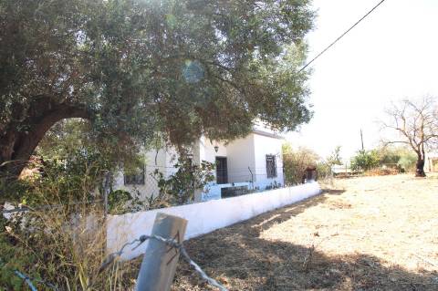 MORADIA TRADICIONAL, T3, ISOLADA, ESTOI, FARO.