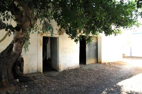 MORADIA TRADICIONAL, T3, ISOLADA, ESTOI, FARO.