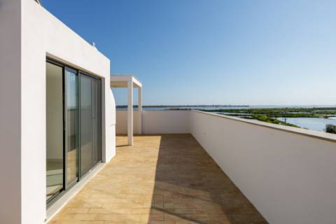 Moradia de Luxo na Primeira Linha da Ria Formosa - Olhão