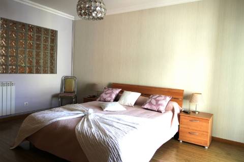 EXCELENTE APARTAMENTO-T3 -BOAS ÁREAS-CENTRO OLHÃO