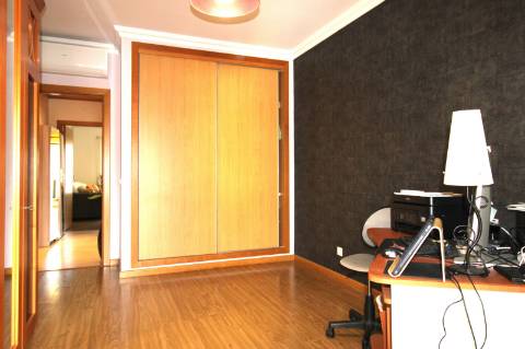 EXCELENTE APARTAMENTO-T3 -BOAS ÁREAS-CENTRO OLHÃO