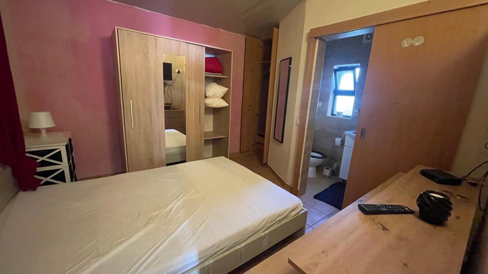 ARRENDAMENTO ANUAL, STUDIO