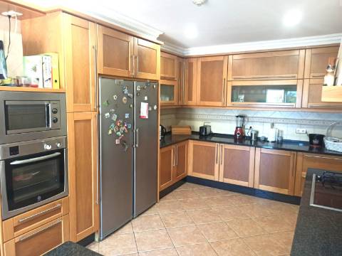 MORADIA T5, ISOLADA, MONCARAPACHO E FUSETA