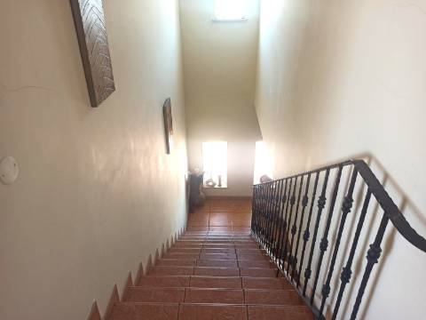 MORADIA T5, ISOLADA, MONCARAPACHO E FUSETA