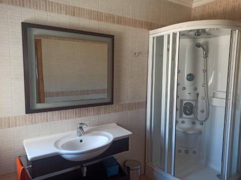 MORADIA T5, ISOLADA, MONCARAPACHO E FUSETA