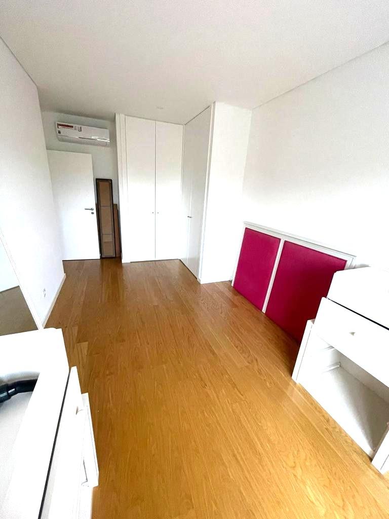 Apartamento Arrendar, anual, T1, Lux Garden Faro