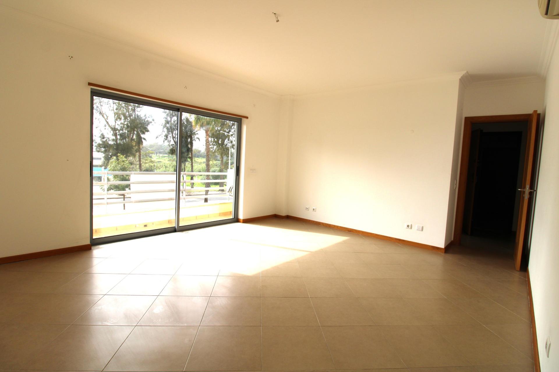 EXCELENTE APARTAMENTO T3- OLHÃO