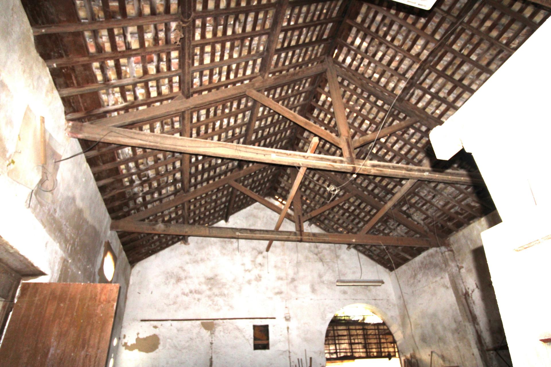 Propriedade com Elevado Potencial de Desenvolvimento no Centro de Olhão