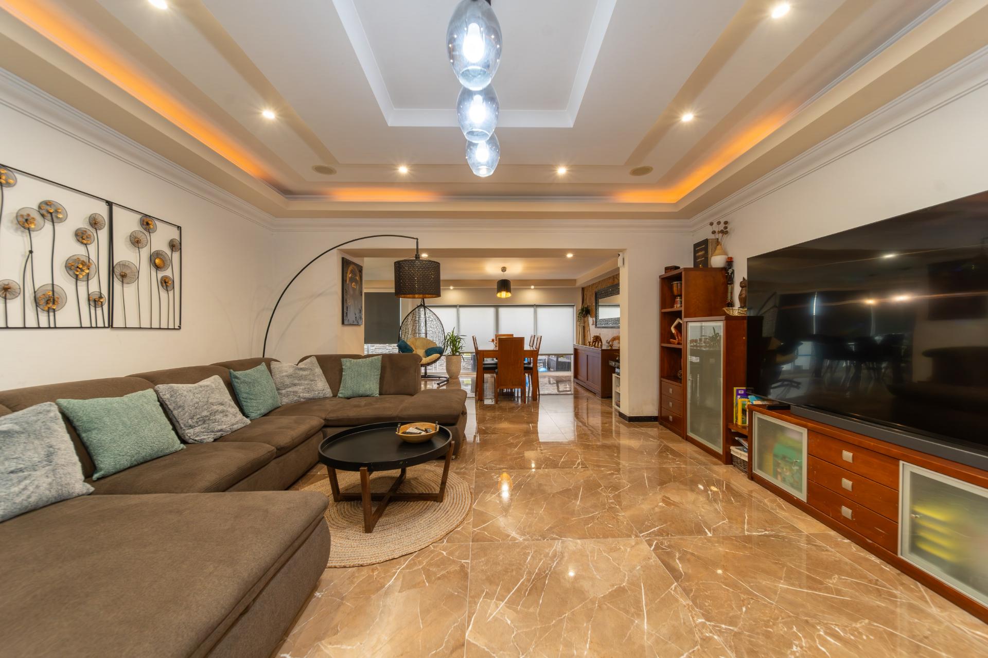 Apartamento T2 renovado em Olhão