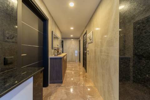 Apartamento T2 renovado em Olhão