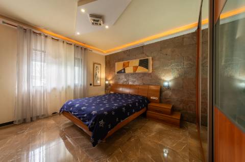 Apartamento T2 renovado em Olhão