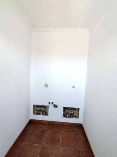 Apartamento T4 Novo com Terraço e Varanda - Vagos