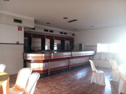 Espaço comercial para venda em Bustos