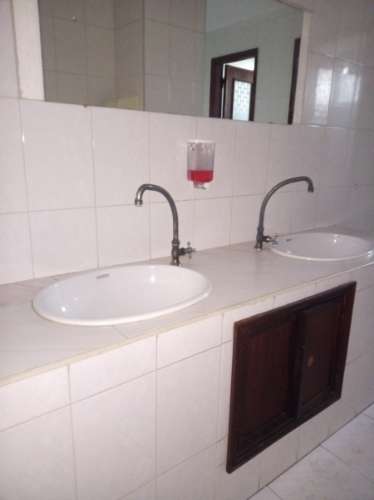 Espaço comercial para venda em Bustos