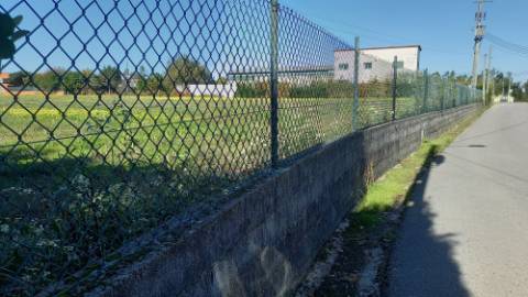 Terreno com 9.000 m²