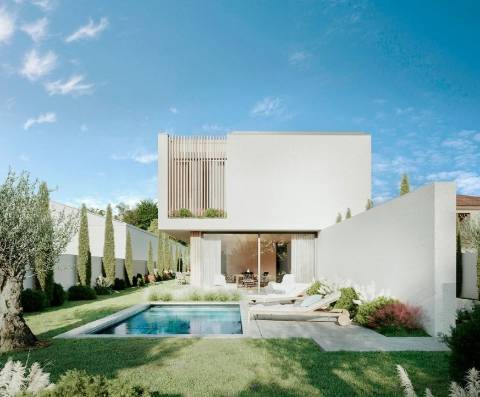 Soberba Moradia Isolada T4 com Jardim e Piscina em Aveiro