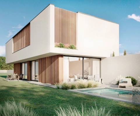 Soberba Moradia Isolada T4 com Jardim e Piscina em Aveiro