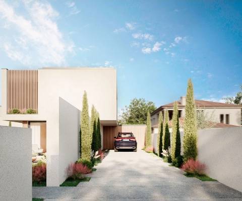 Soberba Moradia Isolada T4 com Jardim e Piscina em Aveiro