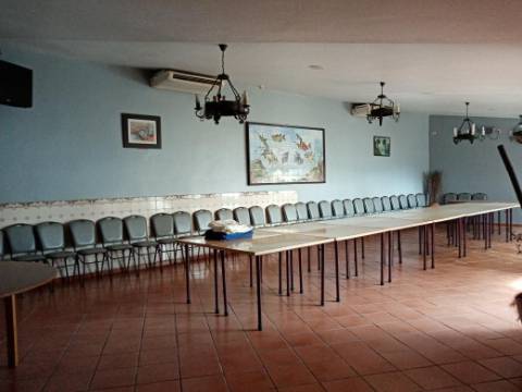 Moradia T4 com Restaurante