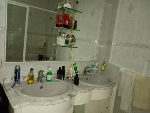 Moradia T4 com Restaurante