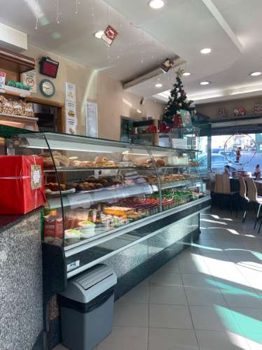 Loja com Padaria/Pastelaria em Rio Tinto