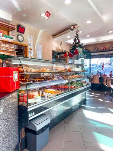 Loja com Padaria/Pastelaria em Rio Tinto